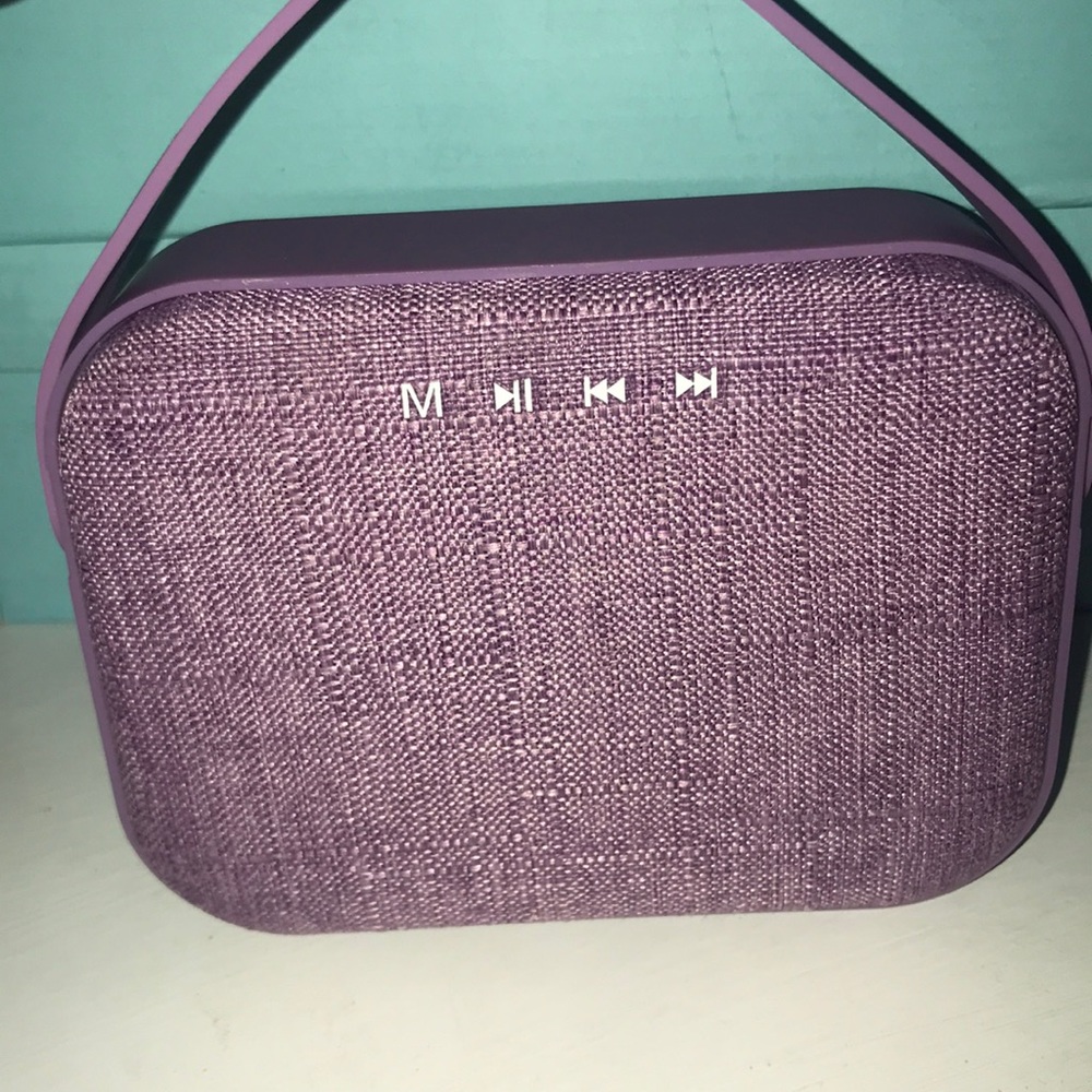 Mini bag purple Bluetooth speaker